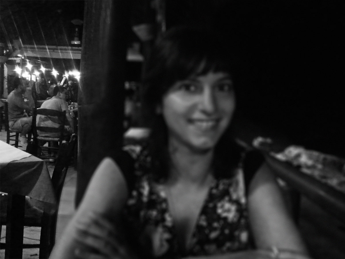 Salavantes_Tavern_By_The_Sea_Kalamaki_Beach_Coastline_Suburbs_Chania-company