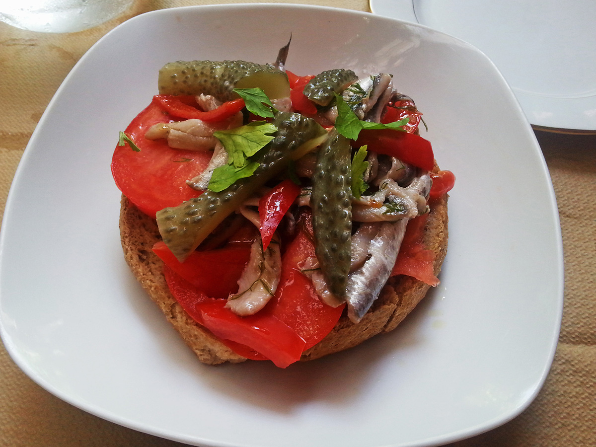 To-Koutourouki_Tavern_Greek_Cretan_Cuisine_Tapas_Restaurant_Meze_DownTown_Chania