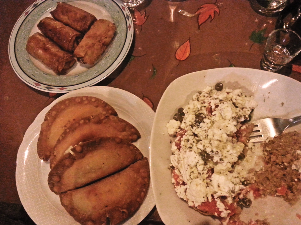 To Koutourouki_Tavern_Greek_Cretan_Cuisine_Tapas_Restaurant_Meze_DownTown_Chania-food
