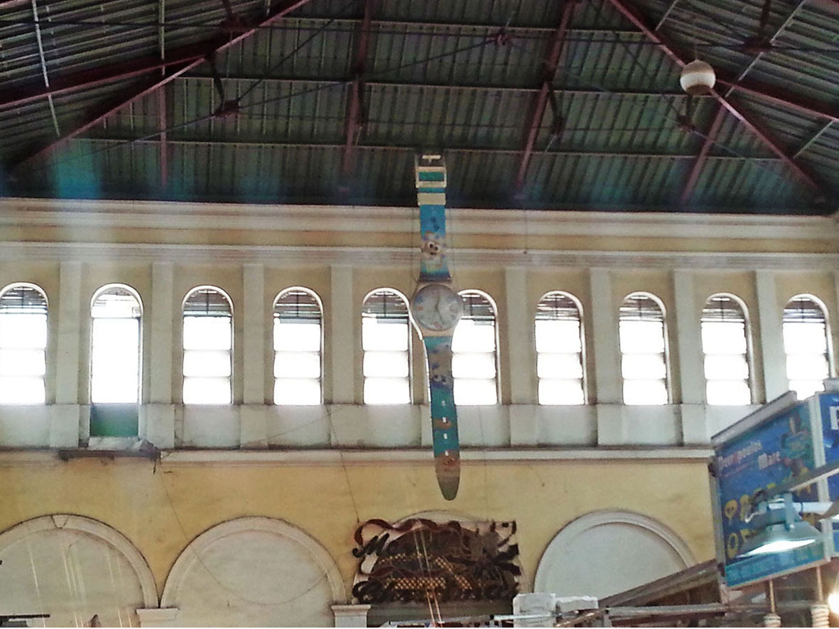 Varvakeios Market_Central_Market_Meat_Fish_Market_DownTown_Athens-decoration-blue-clock