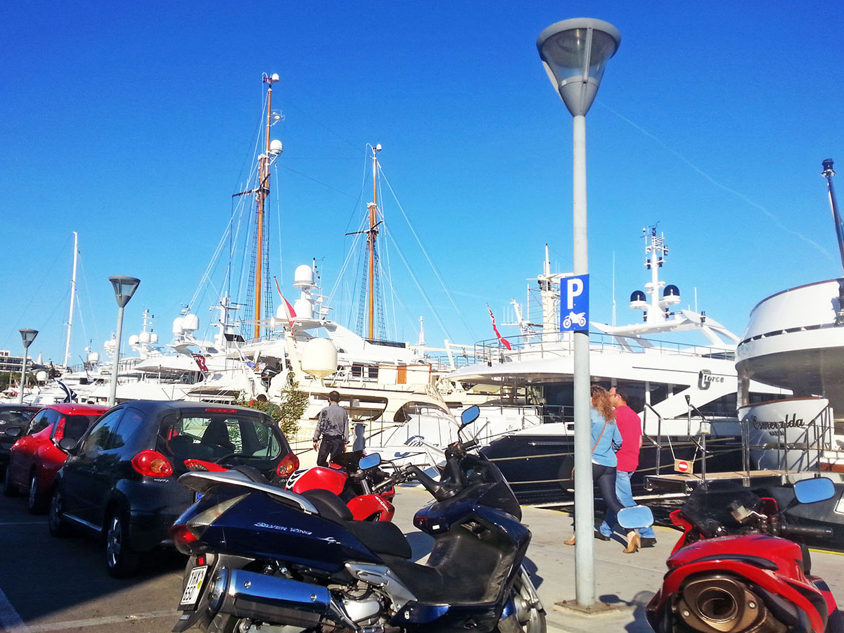 View_Zea_Marine_Pasalimani-pireas-street-view