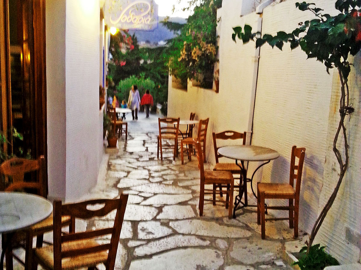 tinos-greek-island-beaches-tourism-pyrgos-village