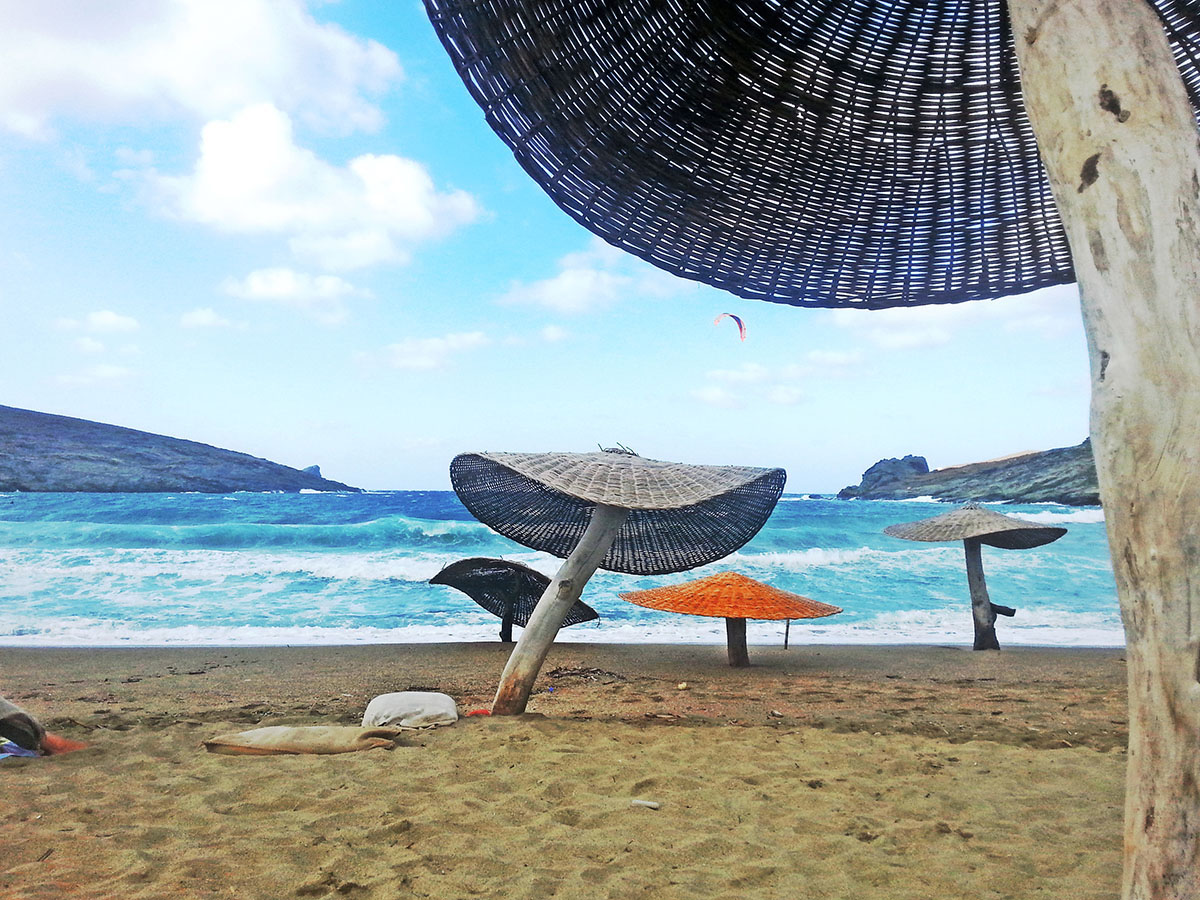 tinos-greek-island-beaches-tourism-vacation-surf-in-big-kolympithra-relaxing