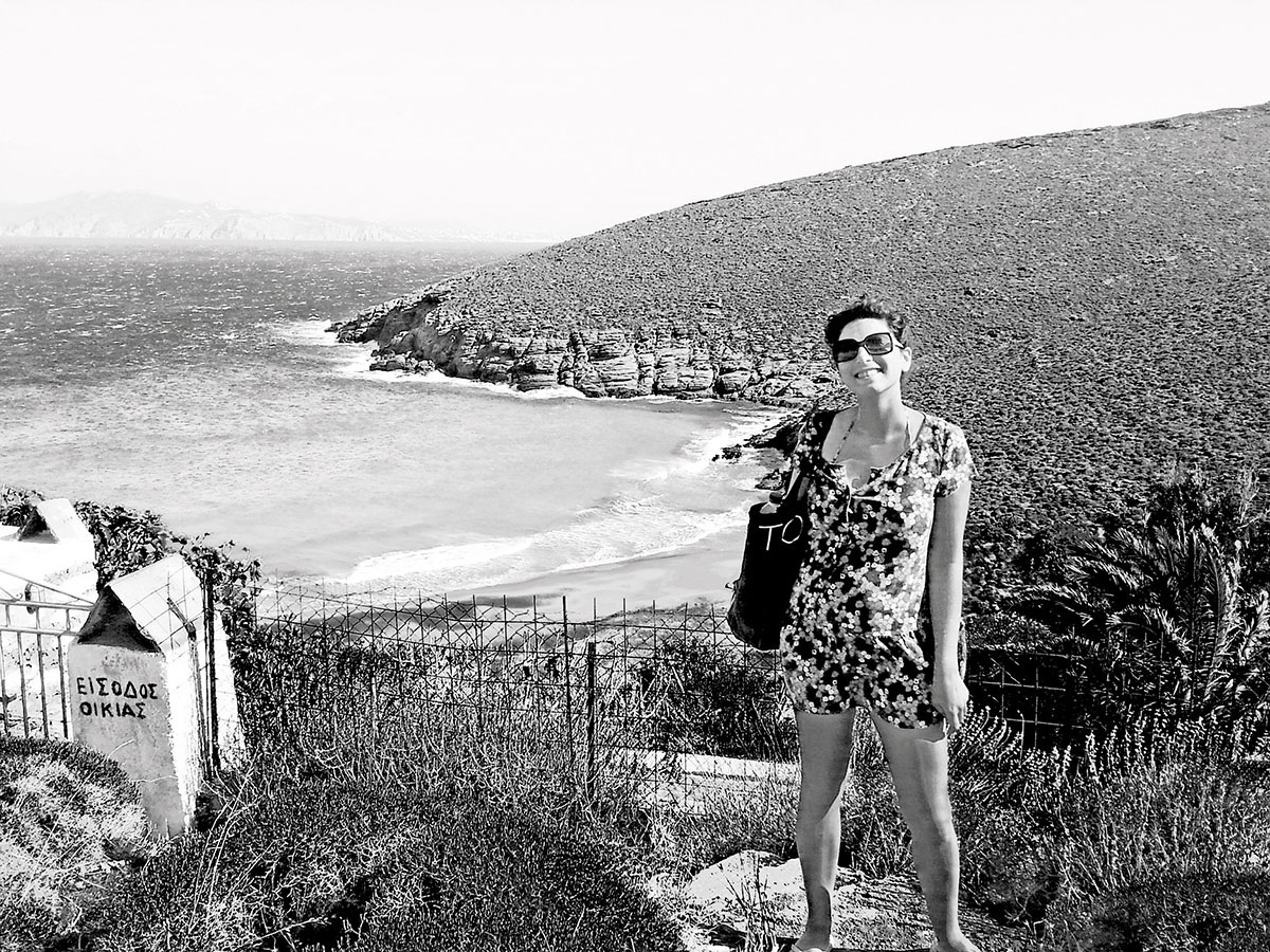 tinos-greek-island-pachia-ammos-beaches-tourism-vacation-sea-view-bw