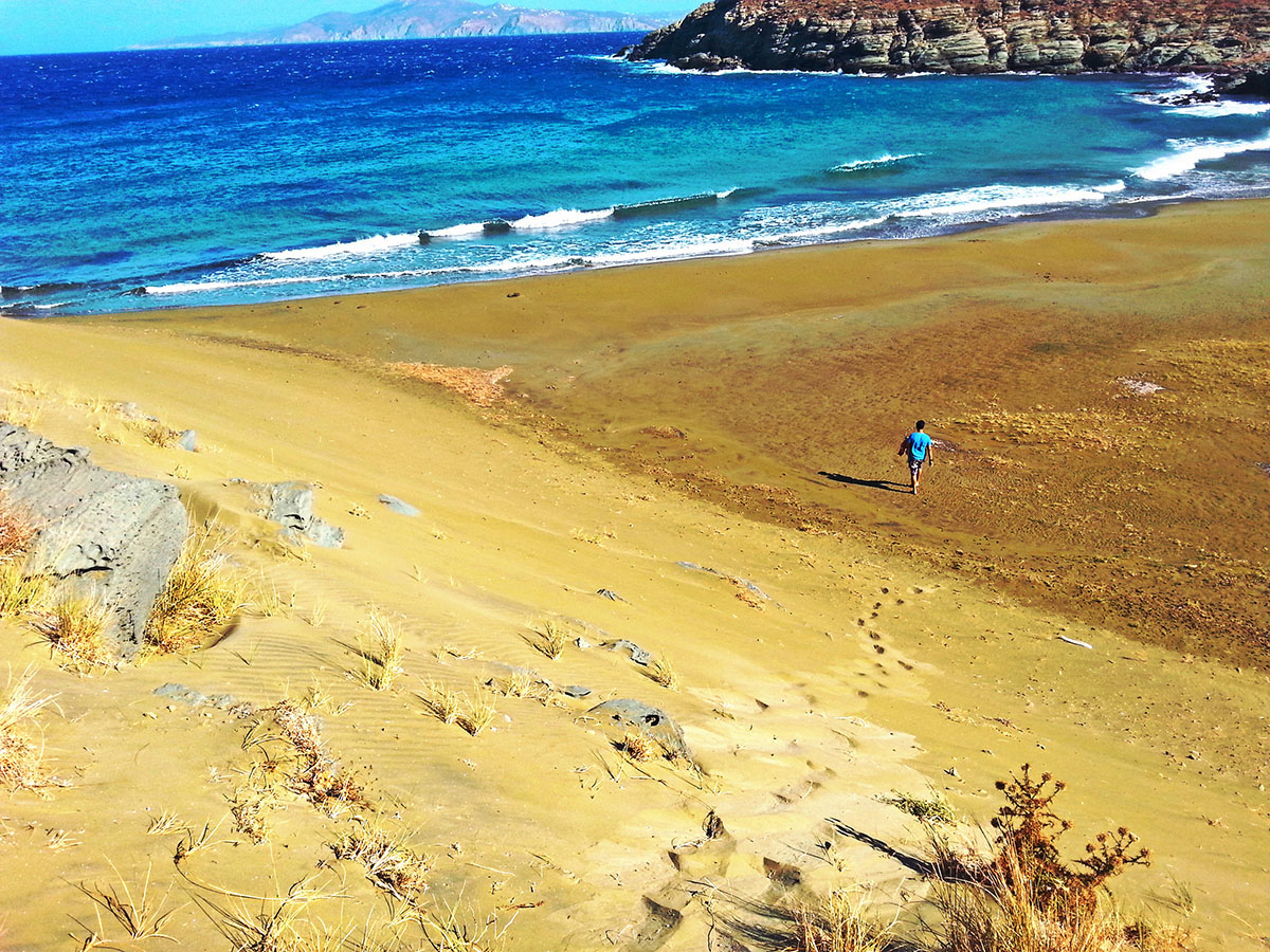 tinos-greek-island-pachia-ammos-beaches-tourism-vacation-tropic-sea-view