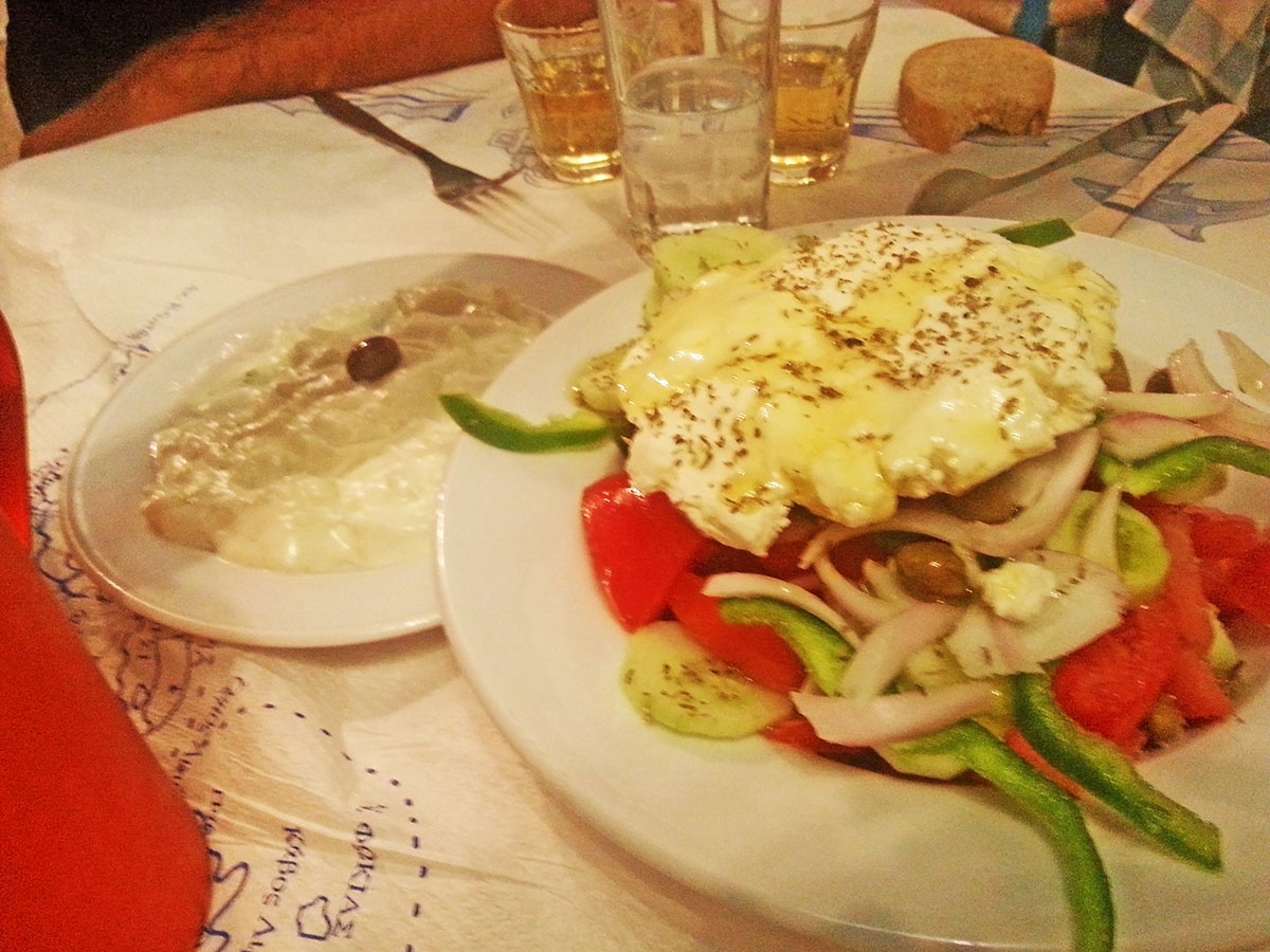 amorgos-cyclades-island-endless-blue-greece-summer-vacation-Tholaria-Panorama-greek-food