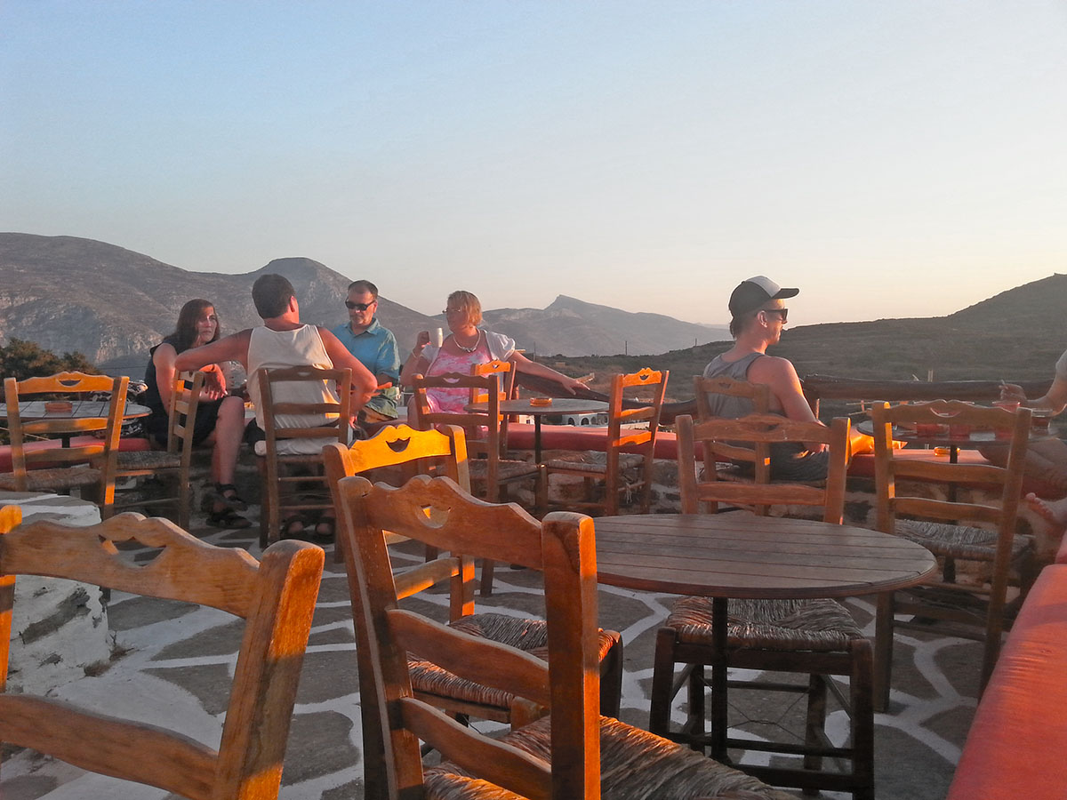 amorgos-cyclades-island-endless-blue-greece-summer-vacation-Tholaria-Rakezo-Cafe