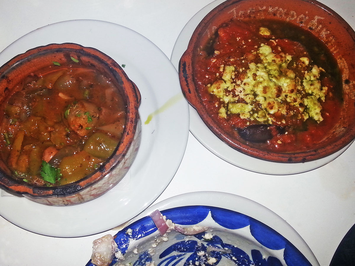 amorgos-cyclades-island-endless-blue-greece-summer-vacation-Tsagkaradiko-greek-food