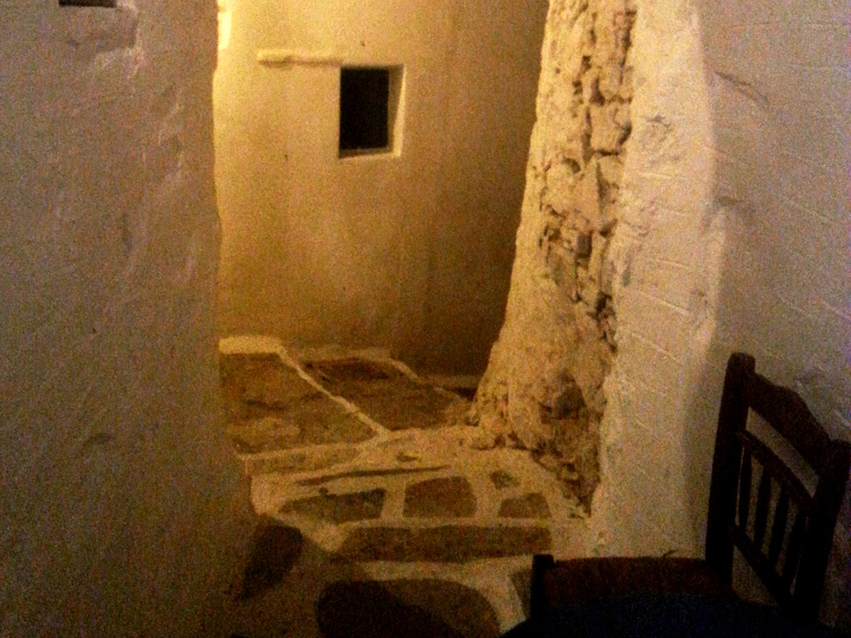 amorgos-cyclades-island-endless-blue-greece-summer-vacation-alleys-holidays-chora