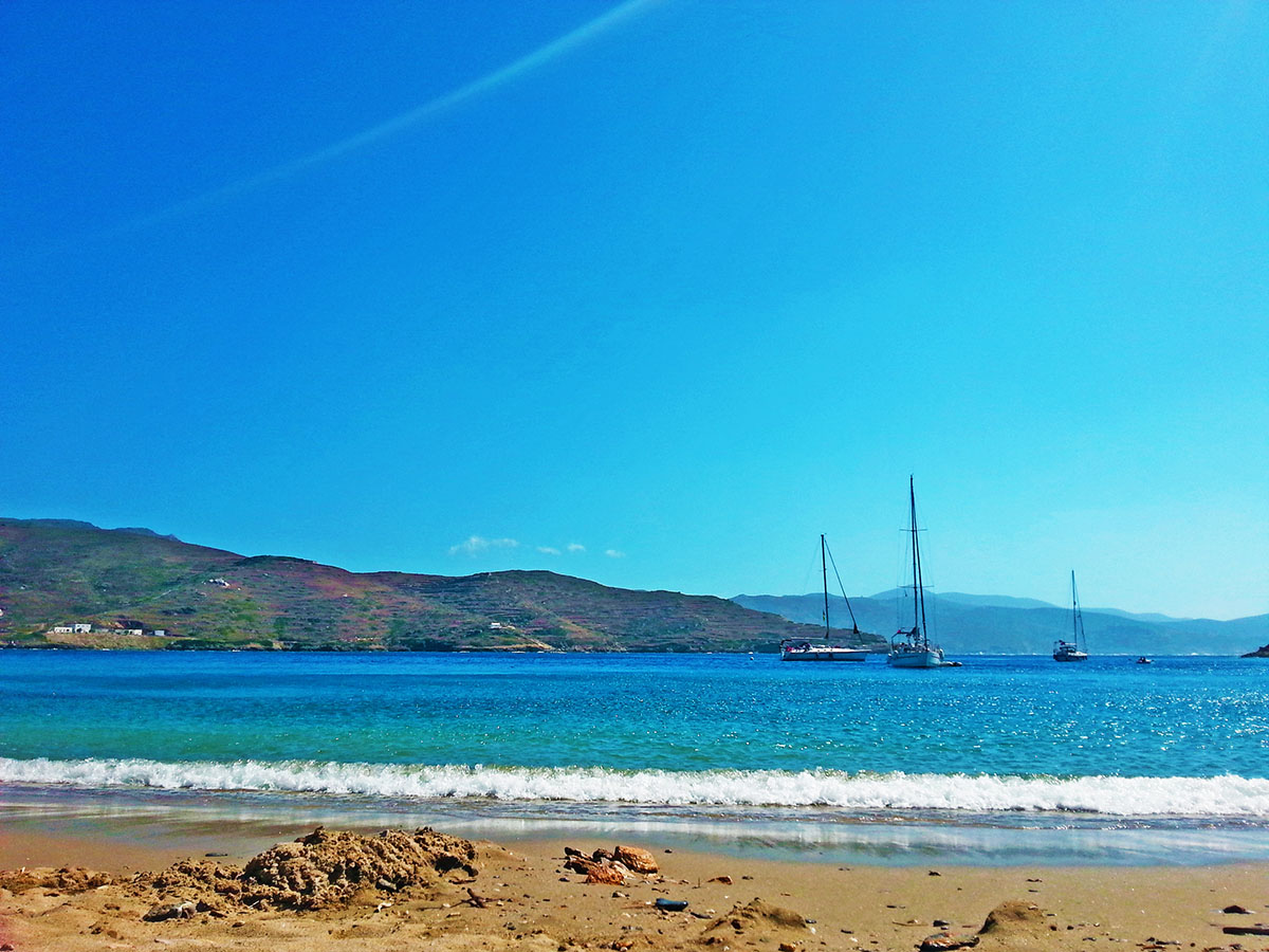 amorgos-cyclades-island-endless-blue-greece-summer-vacation-katapola-Maltezi-beach-sea-view