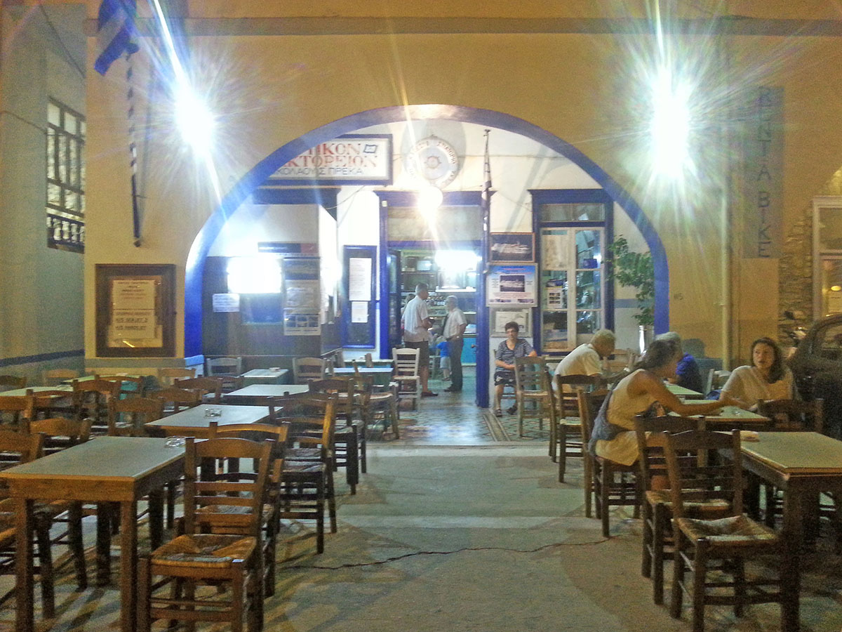 amorgos-cyclades-island-endless-blue-greece-summer-vacation-katapola-Prekas-diiner