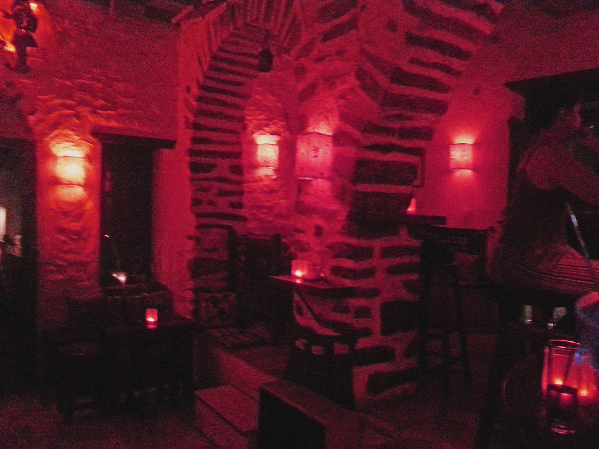 amorgos-island-endless-blue-greece-summer-vacation-Giasemi Bar-chora