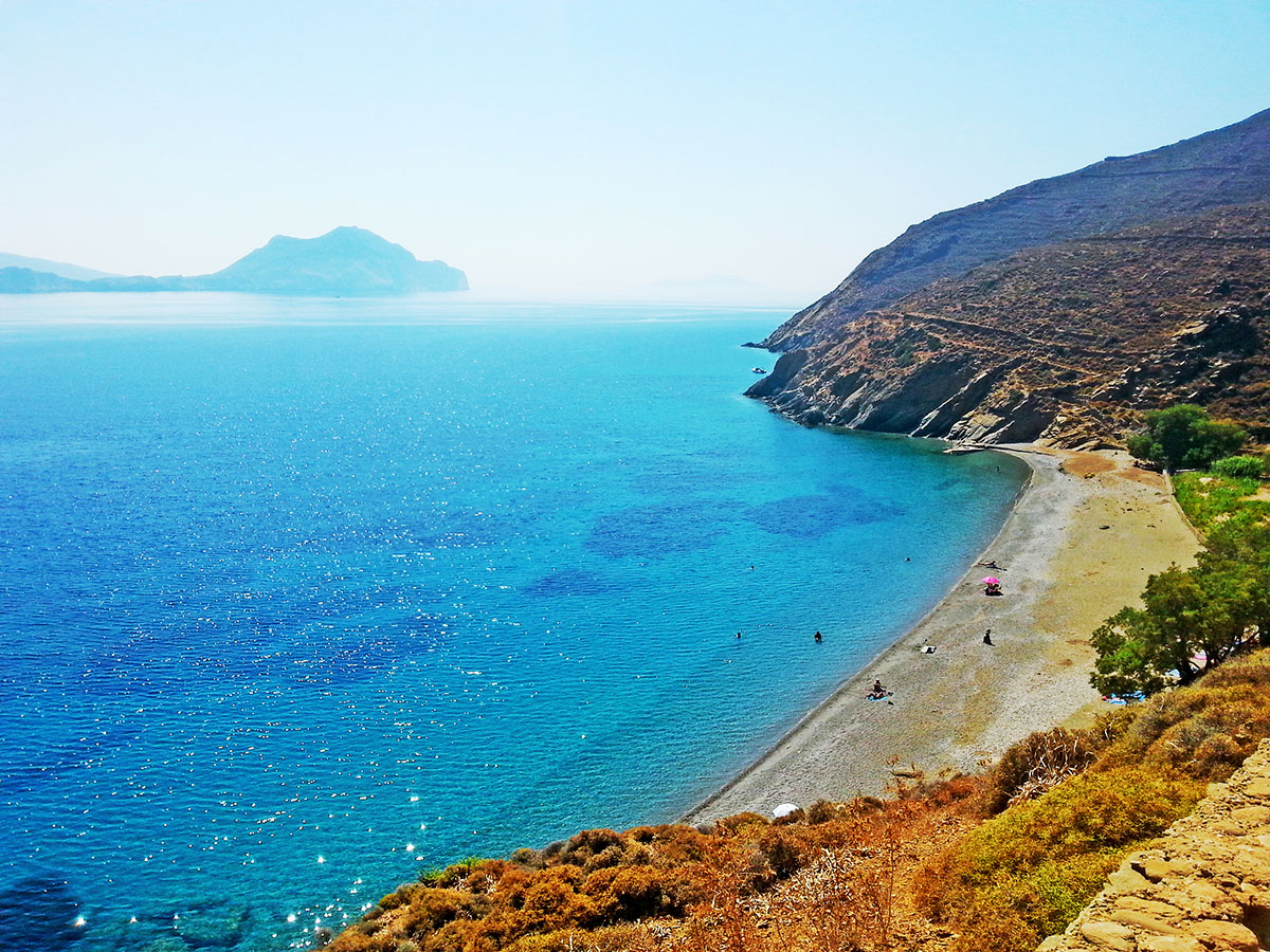 amorgos-island-endless-blue-greece-summer-vacation-Levrossos-beach