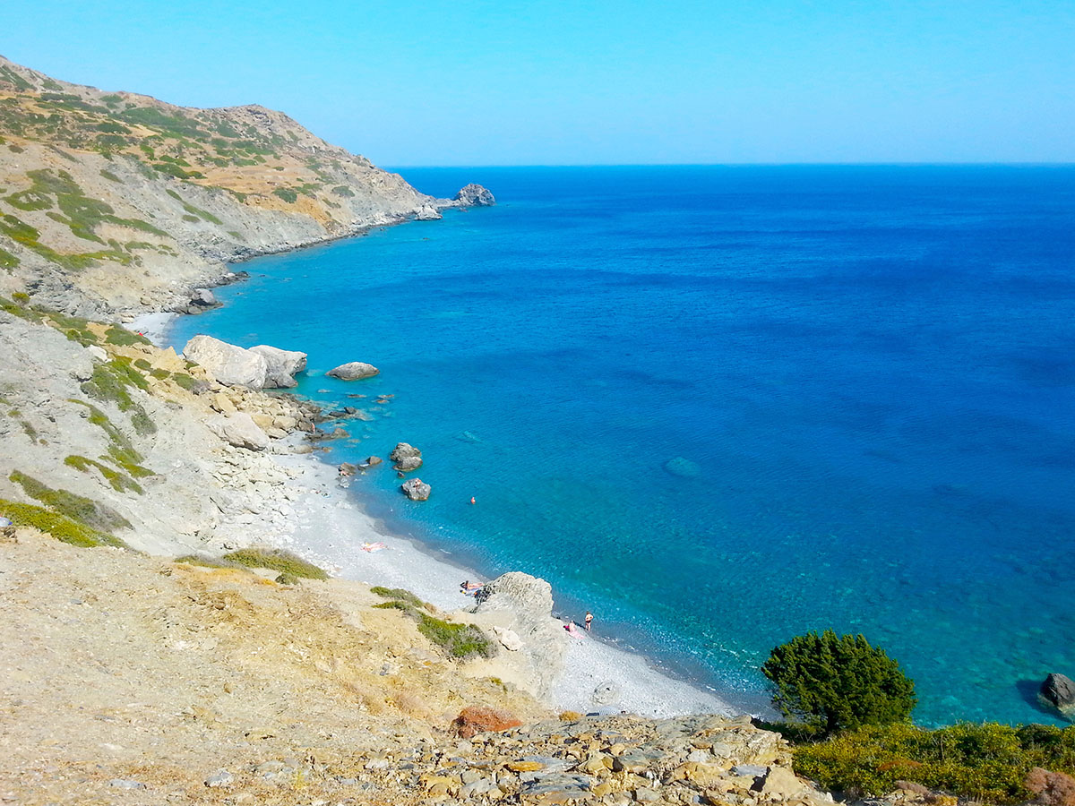amorgos-island-endless-blue-greece-summer-vacation-holidays-Mouros Beach