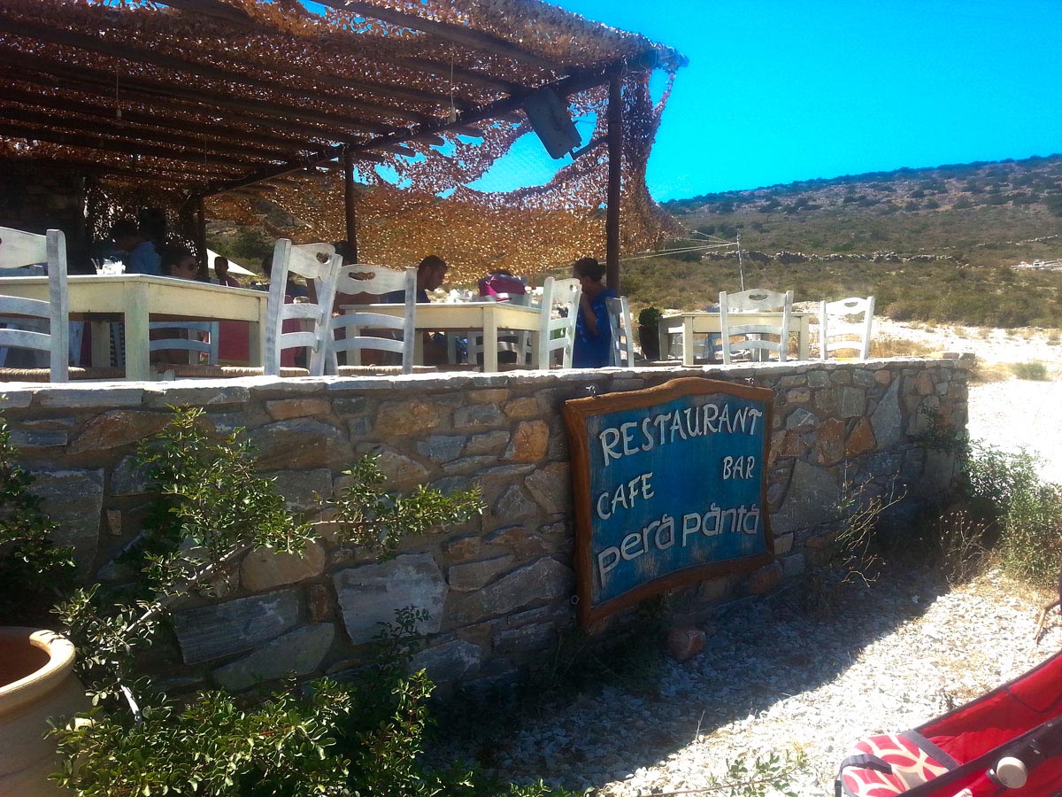 Pera-Panta-livadi-beach-iraklia-Greek_Island_Cyclades