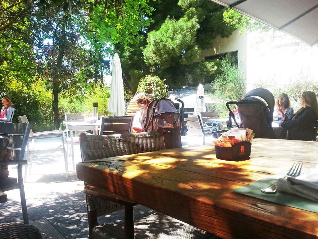 Goulandri_Museum_Kifissia_Cafe-greece-garden-coffee-time