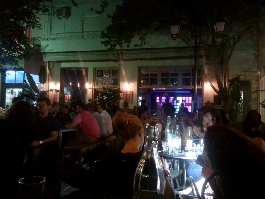 Kleidi_Chania-greece-cosy-company-entertainment