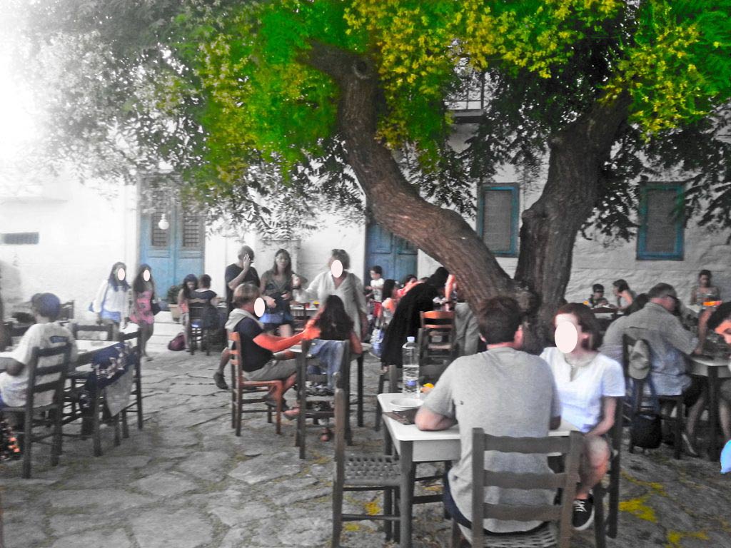 amorgos-cyclades-island-endless-blue-greece-summer-vacation-Tsagkaradiko