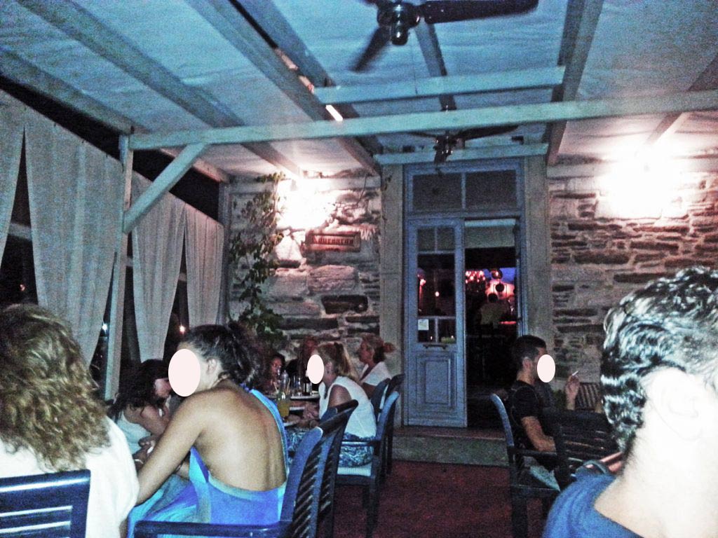 tinos-greek-island-beaches-tourism-vacation-chora-koursaros-bar